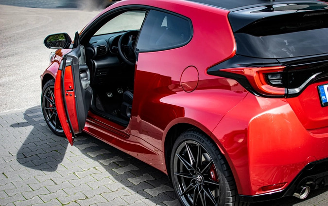 Toyota Yaris cena 175000 przebieg: 1600, rok produkcji 2022 z Gdańsk małe 277